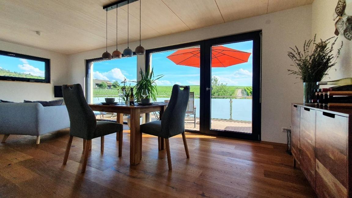 Gaestehaus Casa Luna - Paradiesische Ferienwohnungen Am Kaiserstuhl! Bischoffingen Exteriér fotografie